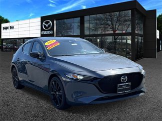 Used 2022 MAZDA MAZDA3 s image 1