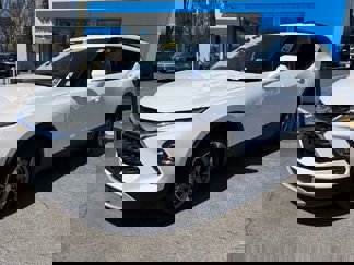 Used 2023 Chevrolet Blazer LT image 1