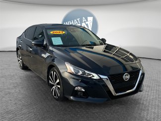 Used 2021 Nissan Altima 2.5 Platinum image 1