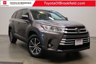Used 2019 Toyota Highlander XLE image 1