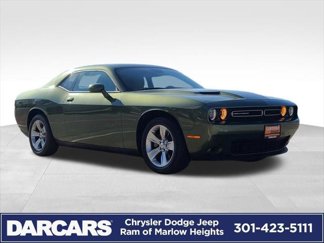 Certified 2022 Dodge Challenger SXT image 1