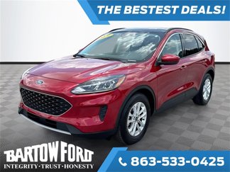 Used 2021 Ford Escape SE image 1