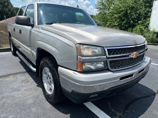 Used 2006 Chevrolet Silverado 1500 LT w/ Onstar Plus Package image 1