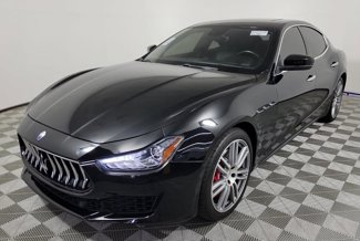 Used 2018 Maserati Ghibli S image 1