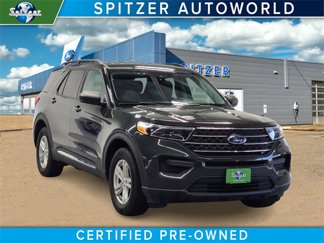 Used 2022 Ford Explorer XLT image 1