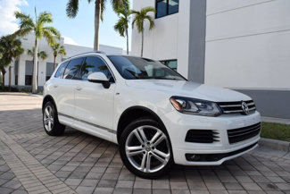 Used 2014 Volkswagen Touareg TDI image 1