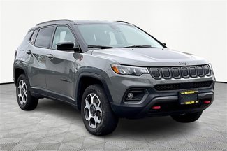 Used 2022 Jeep Compass Trailhawk image 1