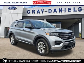 Certified 2022 Ford Explorer XLT image 1