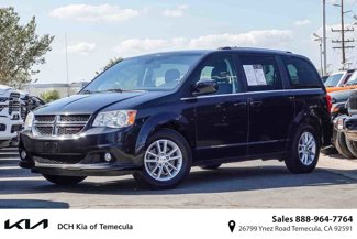 Used 2019 Dodge Grand Caravan SXT image 1