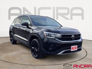 Used 2023 Volkswagen Taos SE image 1