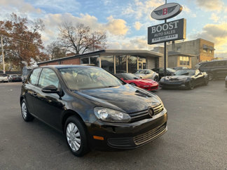 Used 2010 Volkswagen Golf 2-Door image 1