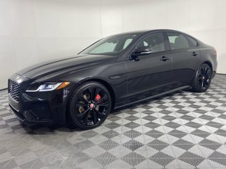 Used 2022 Jaguar XF R-Dynamic SE image 1