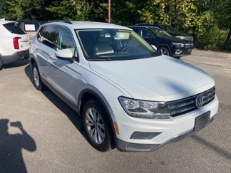 Used 2018 Volkswagen Tiguan SEL image 1