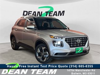 New 2025 Hyundai Venue SEL image 1