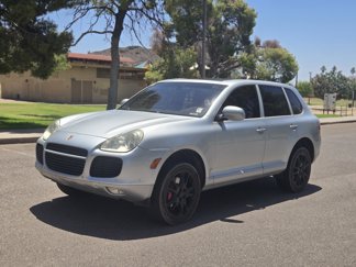 Used 2005 Porsche Cayenne Turbo image 1