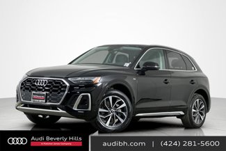 Used 2022 Audi Q5 2.0T Premium w/ Convenience Package image 1