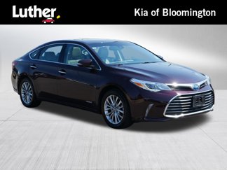 Used 2016 Toyota Avalon Limited image 1