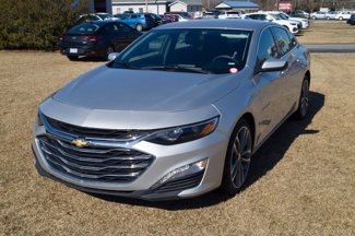 Used 2022 Chevrolet Malibu LT image 1