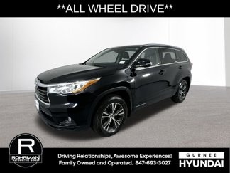 Used 2016 Toyota Highlander XLE image 1