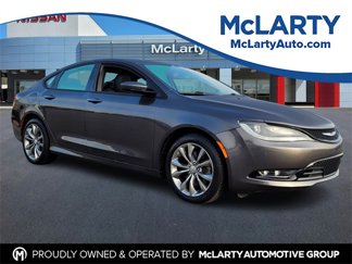 Used 2015 Chrysler 200 S w/ Navigation & Sound Group I image 1