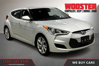 Used 2016 Hyundai Veloster image 1