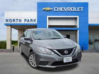 Used 2016 Nissan Sentra SV image 1