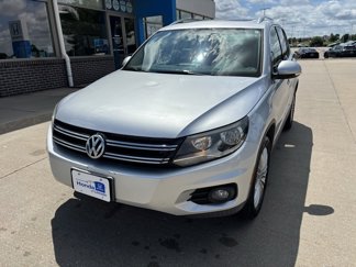 Used 2012 Volkswagen Tiguan SEL image 1