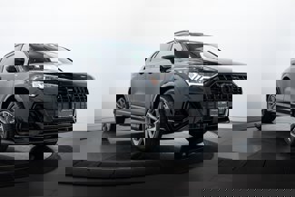 Certified 2024 Audi Q3 2.0T Premium Plus w/ Premium Plus Package image 1