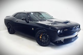 Used 2022 Dodge Challenger R/T Scat Pack image 1