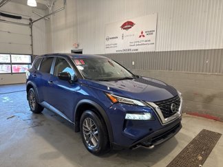 Used 2021 Nissan Rogue S image 1