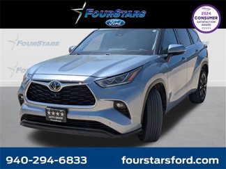 Used 2021 Toyota Highlander Limited image 1