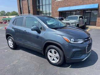 Certified 2022 Chevrolet Trax LT w/ Premium Seat Package image 1