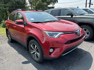 Used 2017 Toyota RAV4 XLE image 1