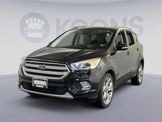 Used 2019 Ford Escape Titanium image 1