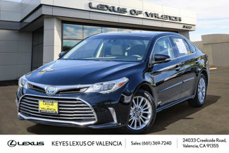 Used 2017 Toyota Avalon Limited image 1