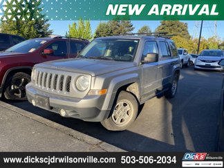 Used 2015 Jeep Patriot Sport image 1