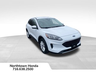 Used 2021 Ford Escape SE w/ Cold Weather Package image 1