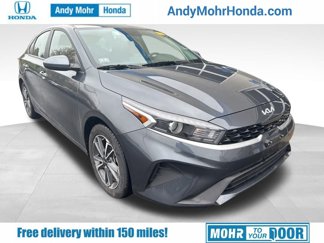 Used 2023 Kia Forte LXS image 1