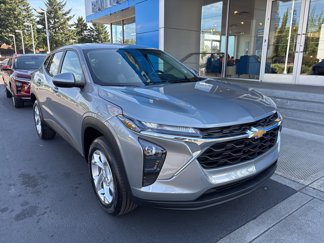 New 2025 Chevrolet Trax LS w/ LS Convenience Package image 1