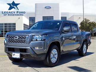 Used 2022 Nissan Frontier SV video 1