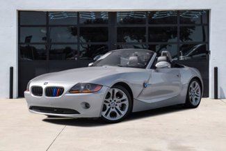 Used 2004 BMW Z4 2.5i image 1