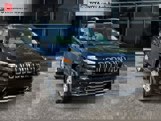 Used 2018 Jeep Cherokee Overland image 1