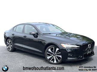 Used 2022 Volvo S60 B5 Inscription image 1