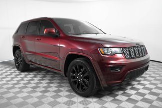 Used 2019 Jeep Grand Cherokee Altitude image 1
