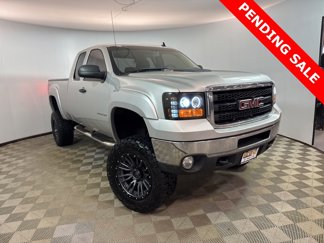 Used 2011 GMC Sierra 2500 W/T image 1