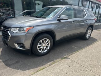 Used 2021 Chevrolet Traverse LT image 1