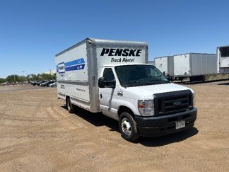 Used 2022 Ford E-350 and Econoline 350 Super Duty image 1