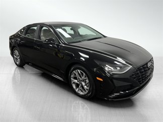 Used 2023 Hyundai Sonata SEL image 1