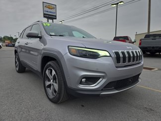 Used 2019 Jeep Cherokee Limited w/ Luxury Group image 1