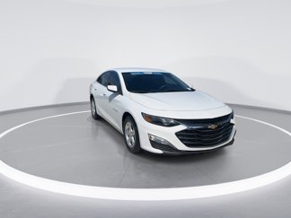 Used 2024 Chevrolet Malibu LS video 2